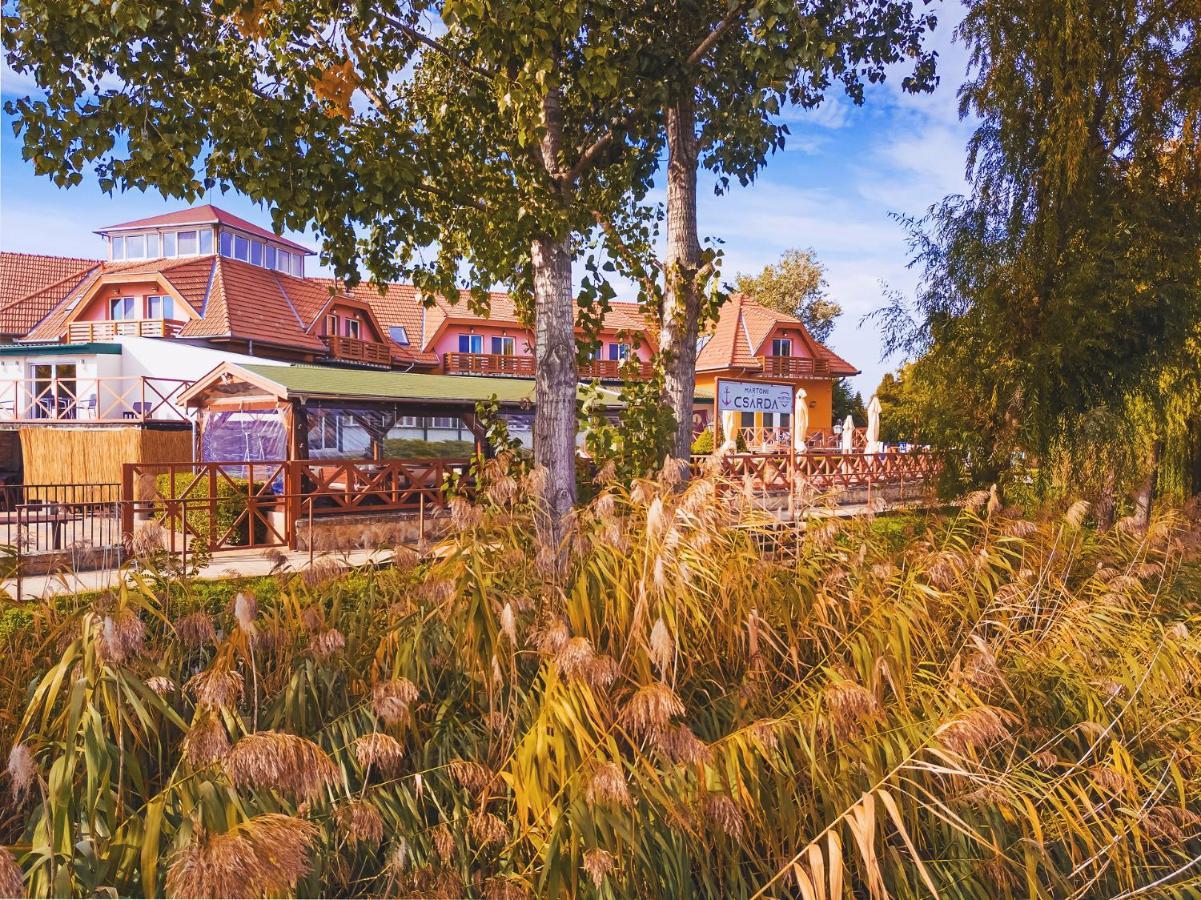 Martoni Resort & Restaurant Szigetszentmarton Bagian luar foto