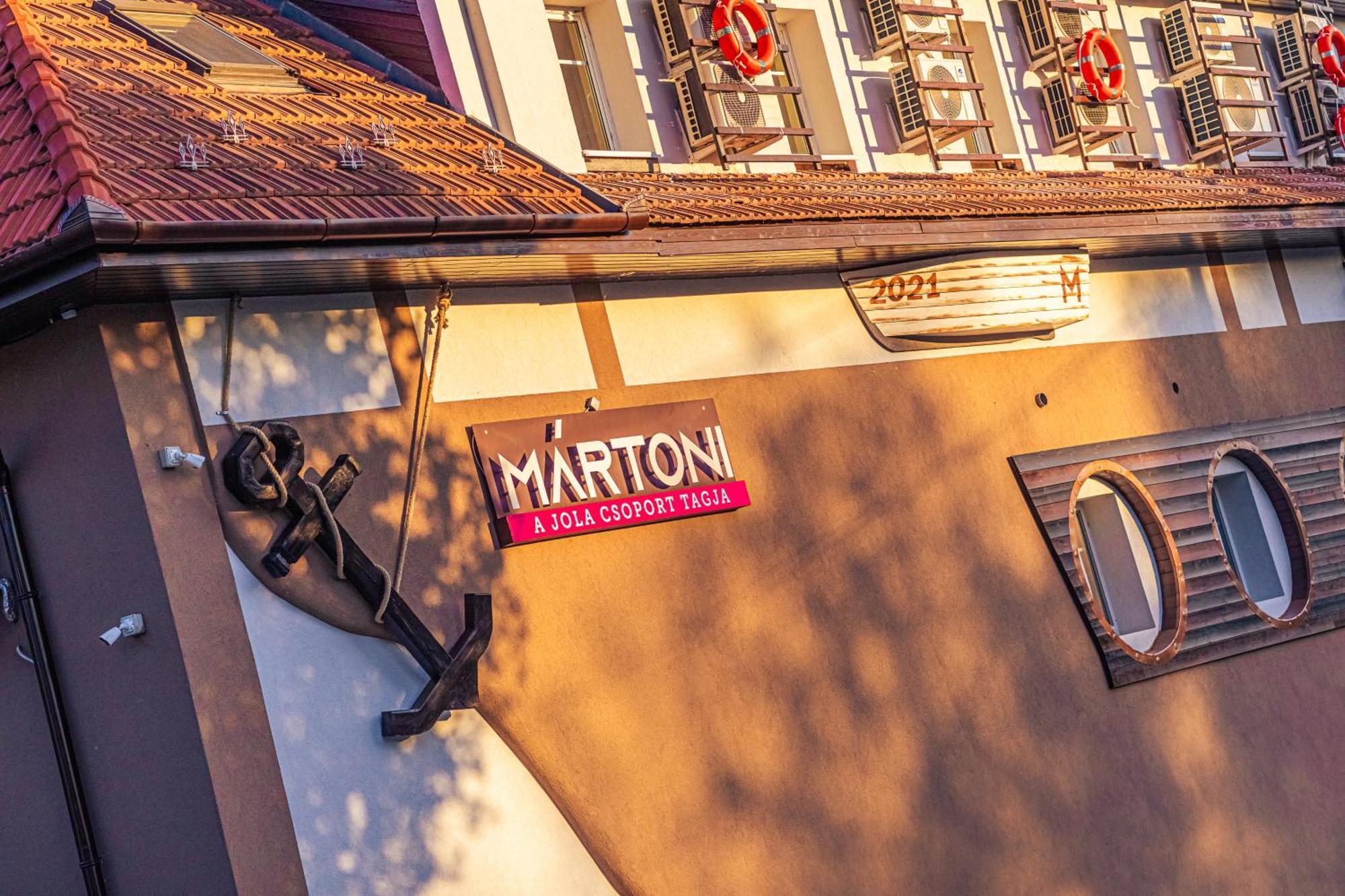 Martoni Resort & Restaurant Szigetszentmarton Bagian luar foto